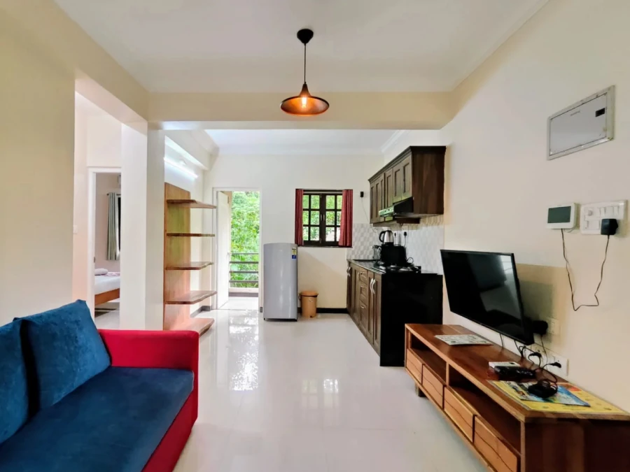 Woodside Retreat